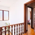 7br & 7ba With Pool & Backyard In A Prime Location! * Vila Nova de Gaia