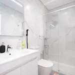 7br & 7ba With Pool & Backyard In A Prime Location! Vila Nova de Gaia