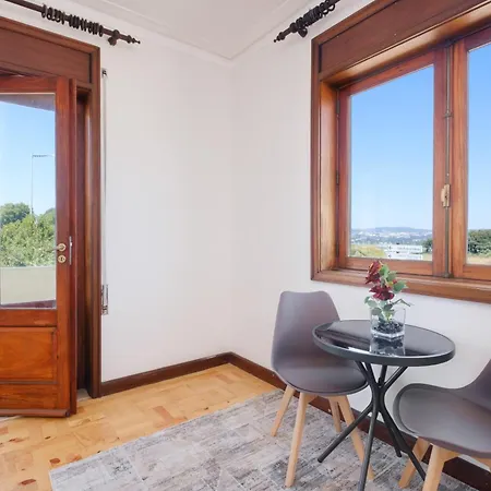 7br & 7ba With Pool & Backyard In A Prime Location! וילה *