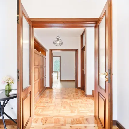 Villa 7br & 7ba With Pool & Backyard In A Prime Location! Vila Nova de Gaia