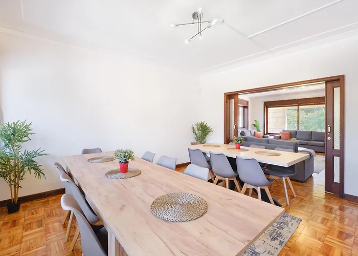 7br & 7ba With Pool & Backyard In A Prime Location! Vila Nova de Gaia